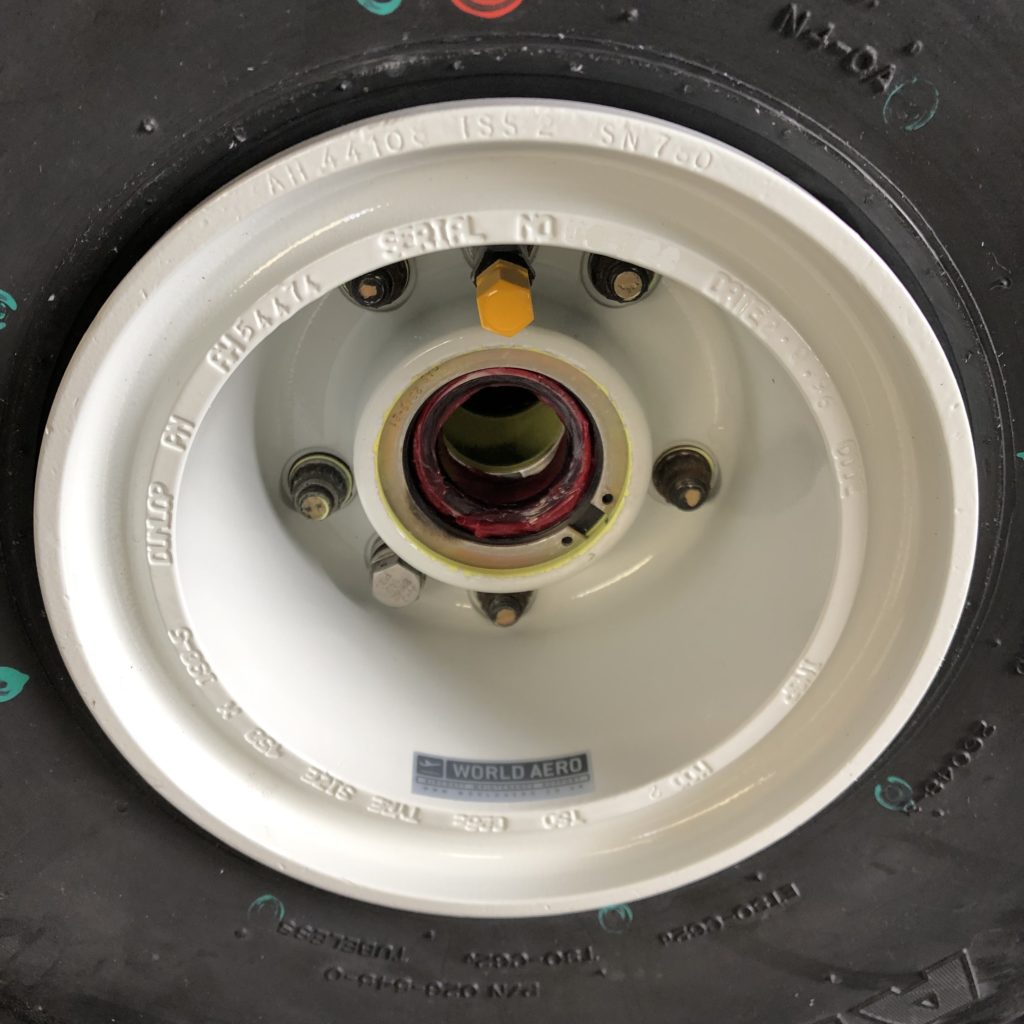 Aircraft Part No. AH54474 nose wheel 72, ATR component repairs