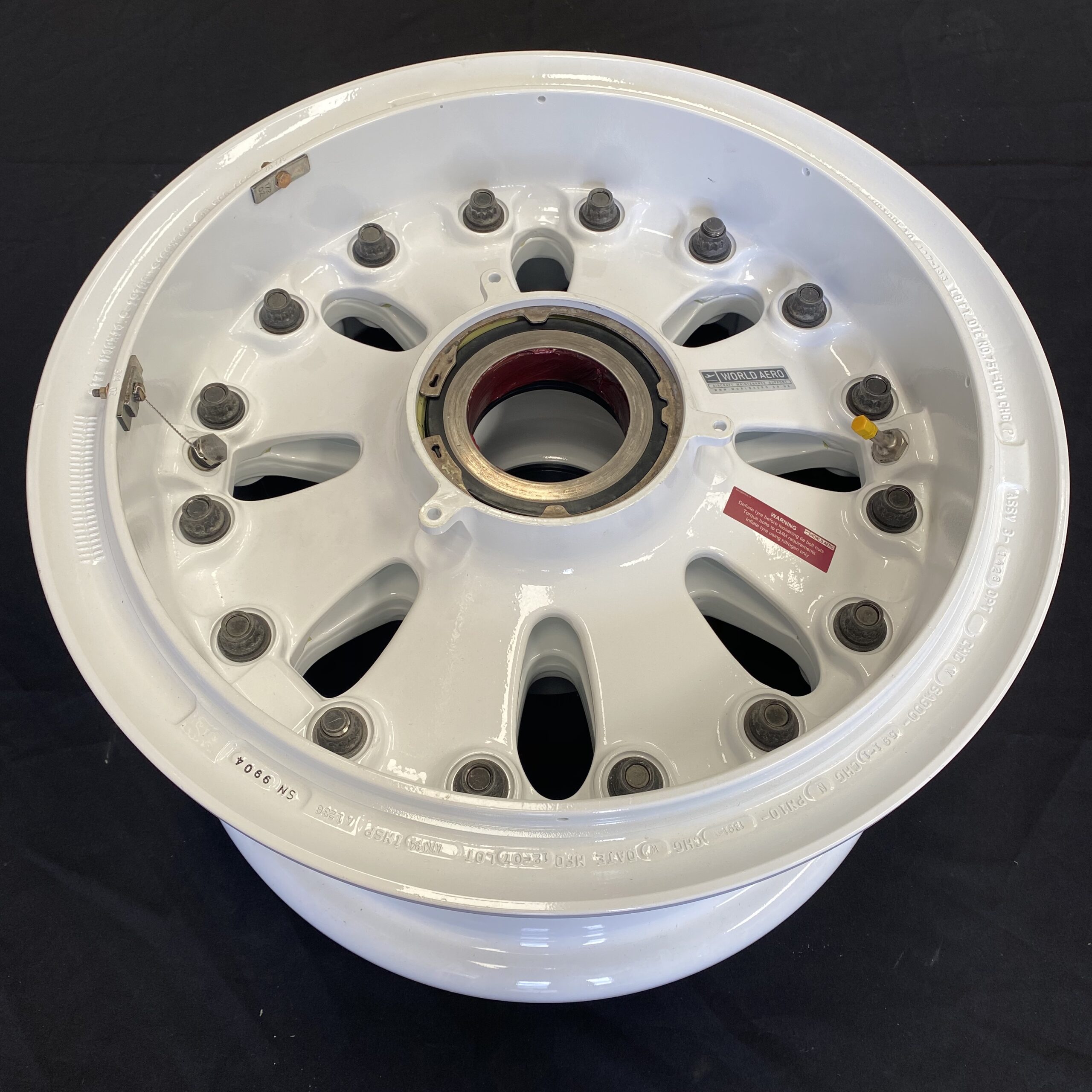 3-1428 Boeing 757 main wheel