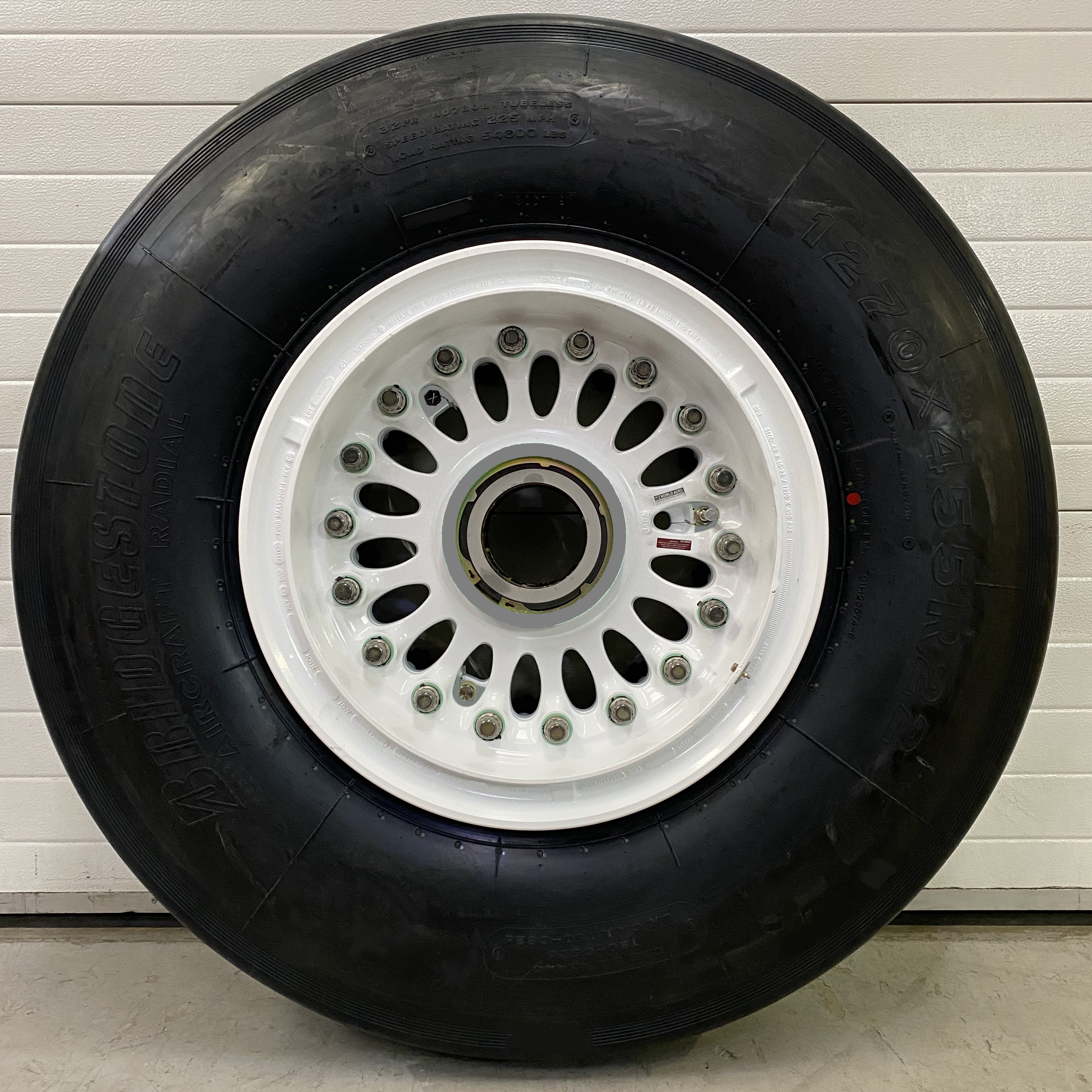 C20500000 A321 main wheel