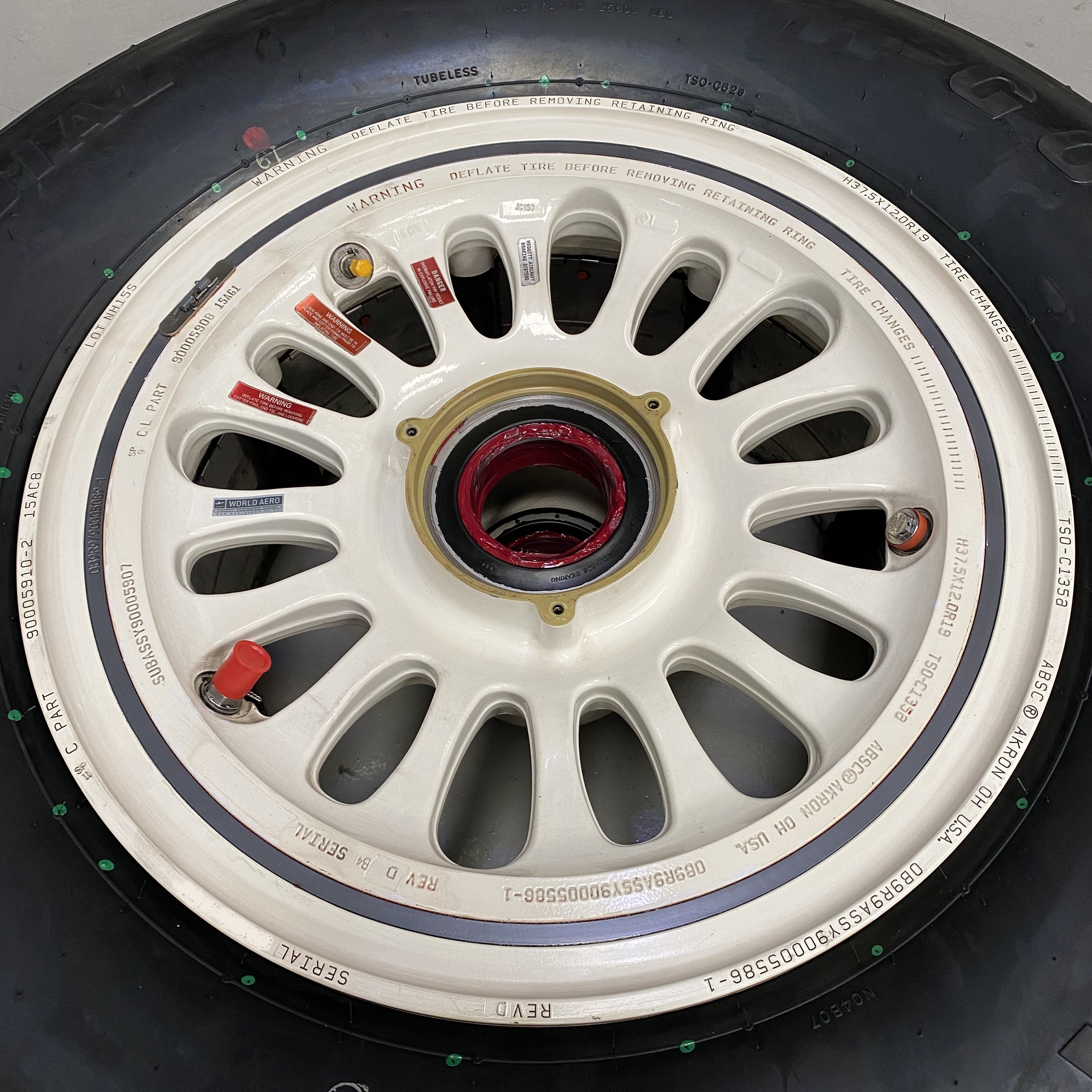 90005586-1 Gulfstream 650 650ER main wheel