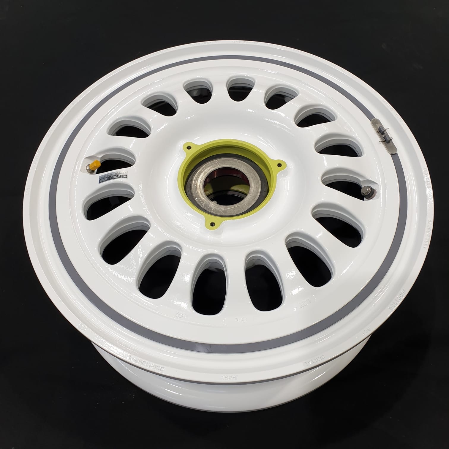 1159SCL472-5 Gulfstream G450 Meggitt main wheel